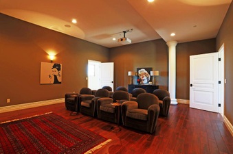 Enlarge photo 21