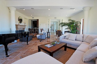 Enlarge photo 35