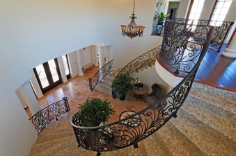 Enlarge photo 79