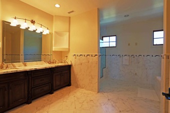 Enlarge photo 117