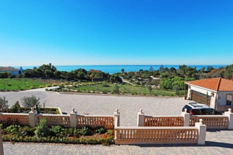 Enlarge photo 121