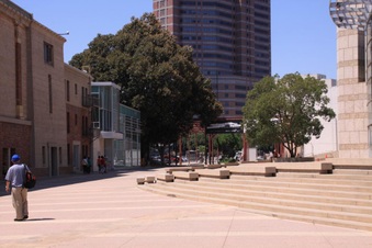 Enlarge photo 23
