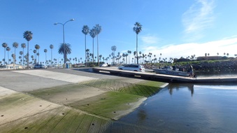Enlarge photo 26