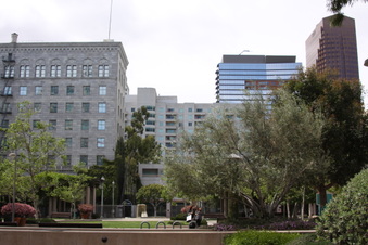 Grand / Hope Park
