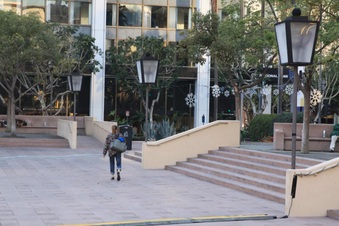 Enlarge photo 19