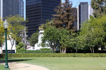 Enlarge photo 19