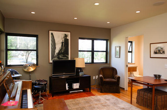 Enlarge photo 25