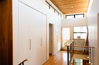 Enlarge photo 38