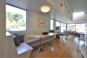 Enlarge photo 13