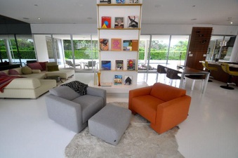 Enlarge photo 2