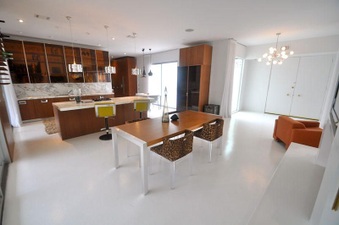 Enlarge photo 11