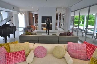 Enlarge photo 24