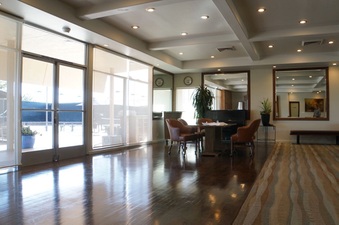 Enlarge photo 43