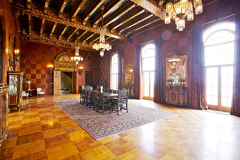 Enlarge photo 18