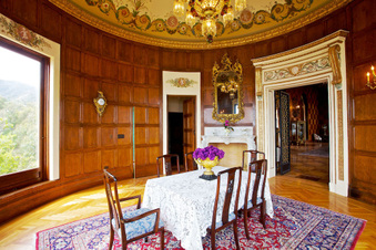 Enlarge photo 32
