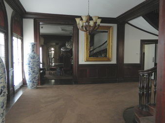 Enlarge photo 1