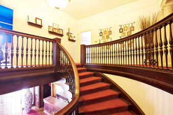Enlarge photo 24