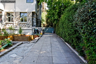 Enlarge photo 66