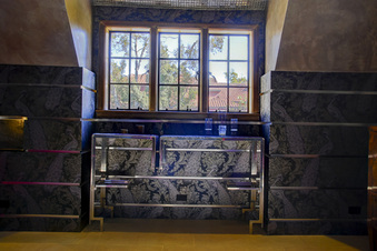 Enlarge photo 21