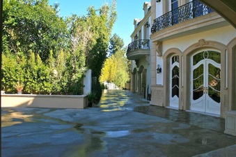 Enlarge photo 35