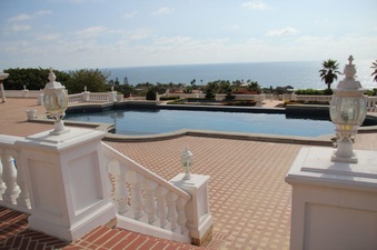 Enlarge photo 11