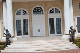 Enlarge photo 15