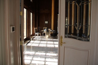 Enlarge photo 129