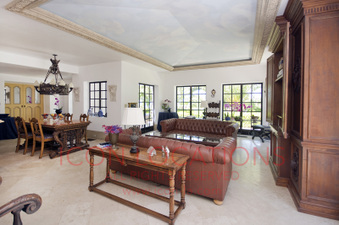Enlarge photo 28