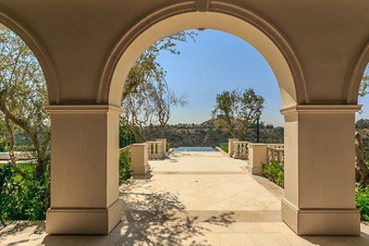 Enlarge photo 25