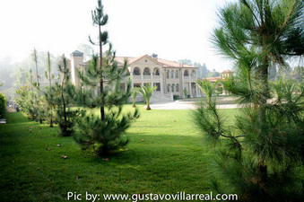 Enlarge photo 1