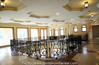 Enlarge photo 33