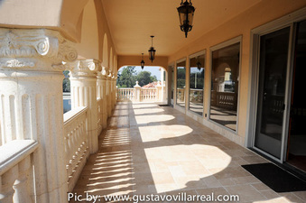 Enlarge photo 42