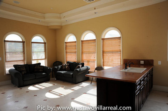 Enlarge photo 51