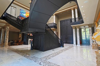 Enlarge photo 131