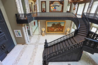 Enlarge photo 125