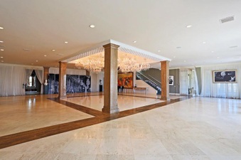Enlarge photo 40