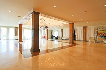 Enlarge photo 32