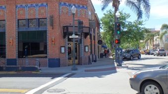 Enlarge photo 47