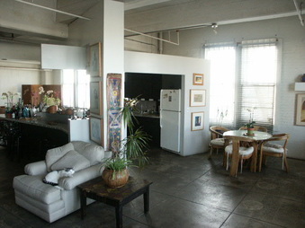 Enlarge photo 25