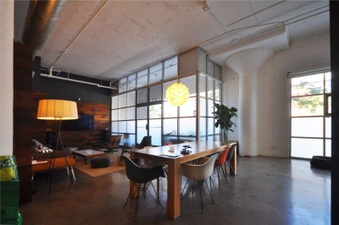 Enlarge photo 8