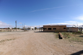 Enlarge photo 13