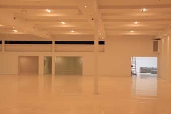 Enlarge photo 17