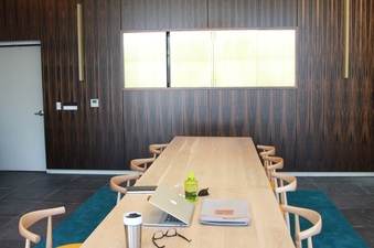 Enlarge photo 13