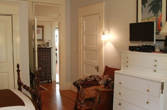 Enlarge photo 46