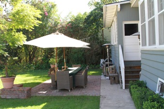 Enlarge photo 11