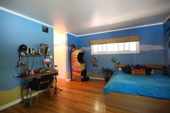 Enlarge photo 25