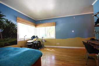 Enlarge photo 27