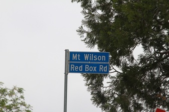 Red Box Rd