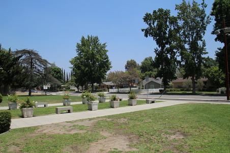 Enlarge photo 79