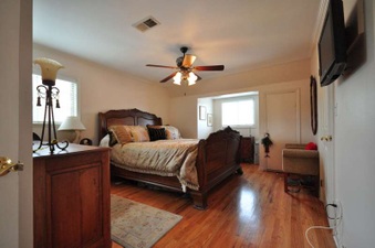 Enlarge photo 40